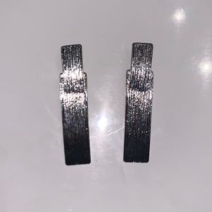 Textured silver tone earrings